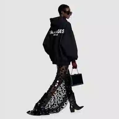 THE SALVAGES FASHION CLUB