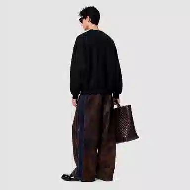 THE SALVAGES FASHION CLUB