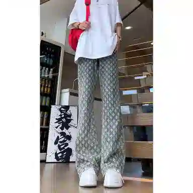 悍戈 美式高街满印提花直筒微喇牛仔裤 男女同款