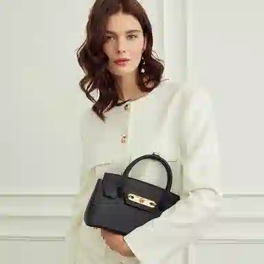 ELLE