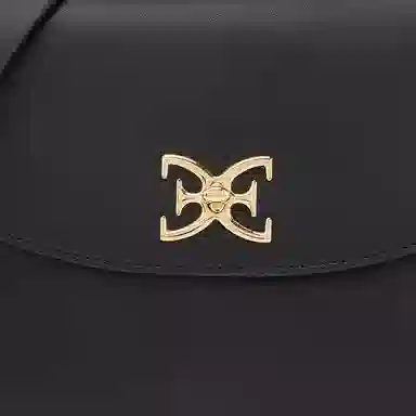 ELLE