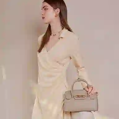 ELLE