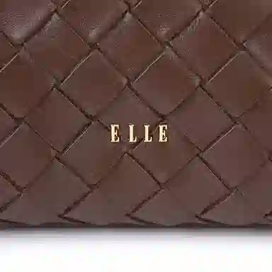 ELLE