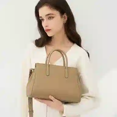 ELLE