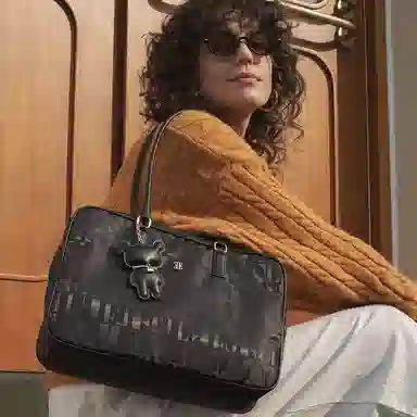 ELLE