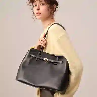 ELLE Tote