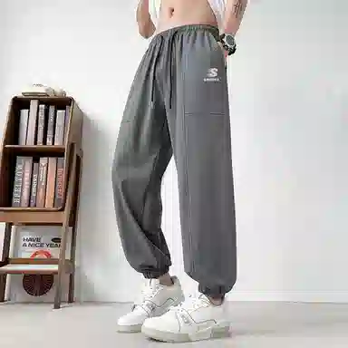 蓝精灵 简约风时尚潮流美式复古基础设计感舒适冰感个性高级感学院风宽松百搭休闲裤 男女同款