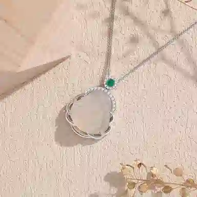 中国珠宝 【高品质】笑脸佛公弥勒佛 新中式国风福运连连复古大气小众设计 弥勒佛平安转运 玉髓 玉石项链 女款 礼盒款