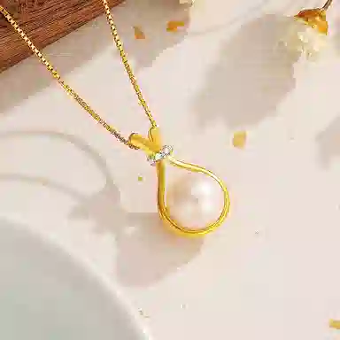 中国珠宝 小灯泡精致轻奢锁骨链优雅气质百搭时尚 温柔圣诞氛围感 淡水珍珠 项链 女款