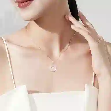 中国珠宝 福牌平安扣 新中式锁骨链优雅气质 玉髓 玉石项链 男女同款情侣款