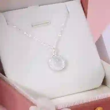 中国珠宝 冰荔枝 光面立体不规则圆形清透锁骨链连荔枝 玉髓 玉石项链 女款