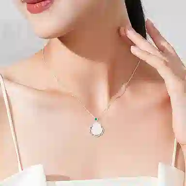 中国珠宝 【高品质】笑脸佛公弥勒佛 新中式国风福运连连复古大气小众设计 弥勒佛平安转运 玉髓 玉石项链 女款 礼盒款