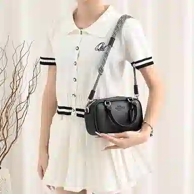satchel19