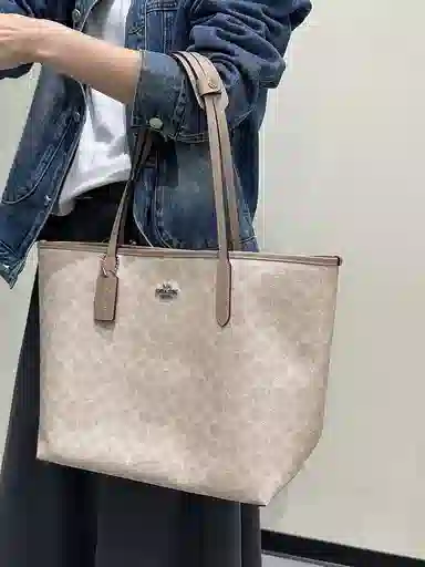 COACHctiy3330Tote