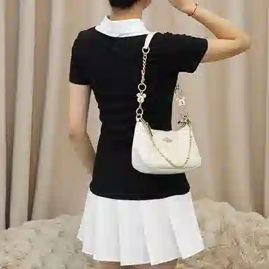 Disney COACH Teri 25