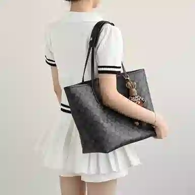 CoachCity33tote