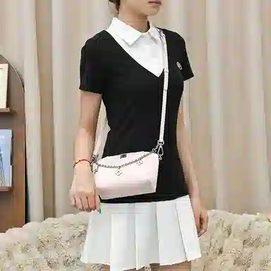 兰宝梵 适用纪梵希 裸色化妆包 便携收纳 个性包肩带手提链 超纤 金属 包周边改造 女款 粉色