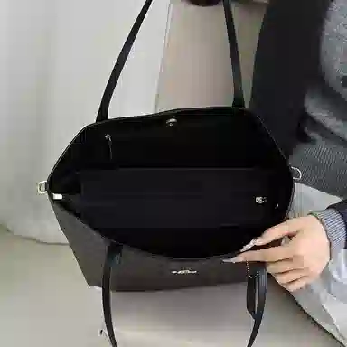 CoachCity33tote