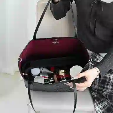 CoachCity33tote