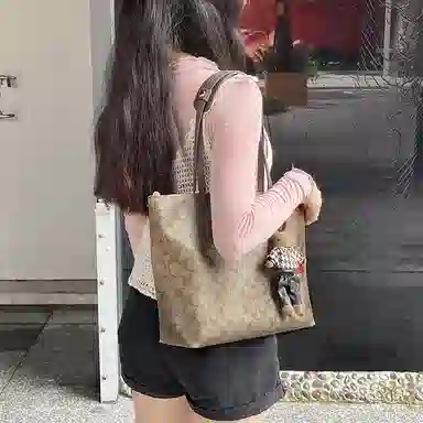 COACHZip Top Tote 30