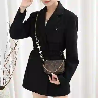 LV