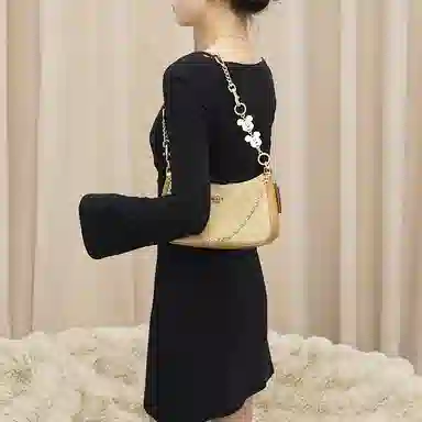 Disney COACH Teri 24diy