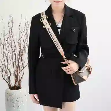 LOUIS VUITTON Diane PM