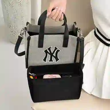 MLBTote