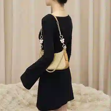 Disney COACH Teri 24diy