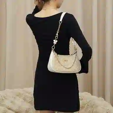 Disney COACH Teri 24