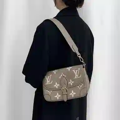 LV Diane