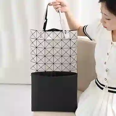 兰宝梵 适用三宅一生 六格方盒 内袋轻薄防水改造 整理收纳包 杜邦纸 包周边 女款 黑色