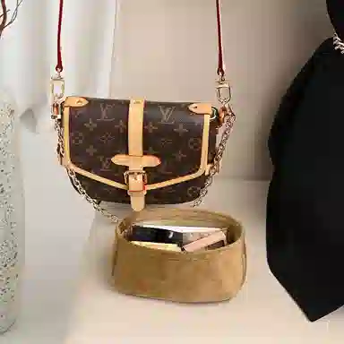 LV Saumur BB