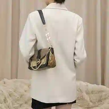 Disney COACH Georgie27