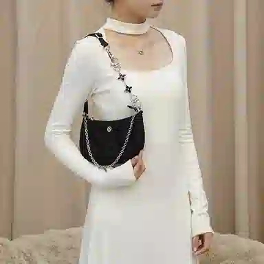 lululemon 1L City Essentials