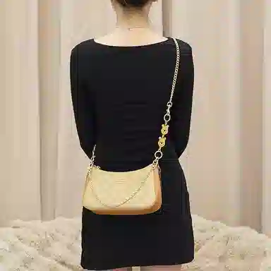 Disney COACH Teri 24diy