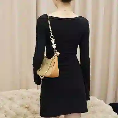 Disney COACH Teri 24diy