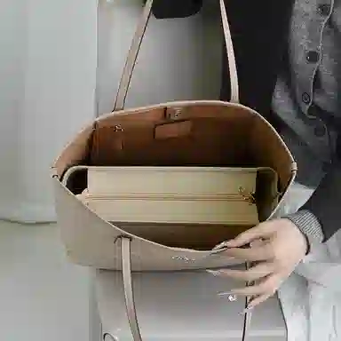 CoachCity33tote