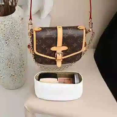 LV Saumur BB