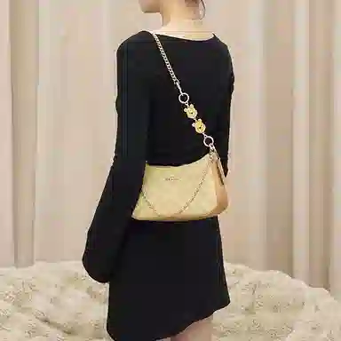 Disney COACH Teri 24diy