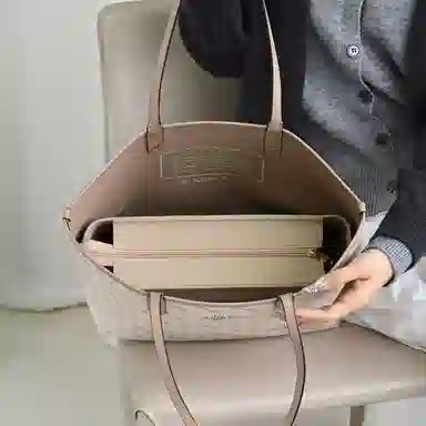 CoachCity33tote