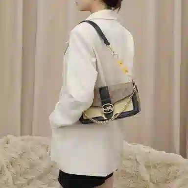 Disney COACH Georgie27