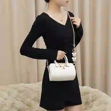 Disney COACH Rowan18