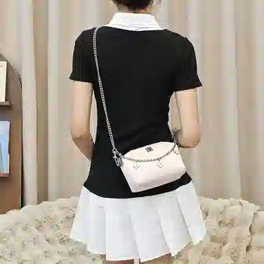 兰宝梵 适用 纪梵希 裸色化妆包 便携收纳整理 肩带改造 超纤 金属 包肩带 女款 粉色