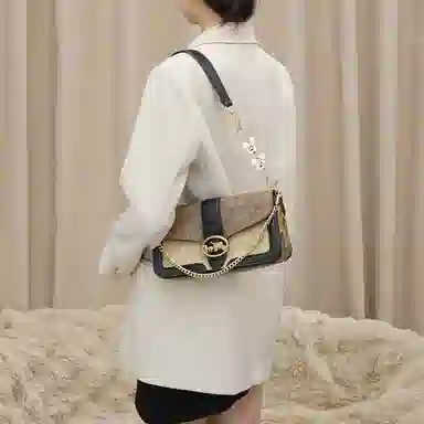 Disney COACH Georgie27