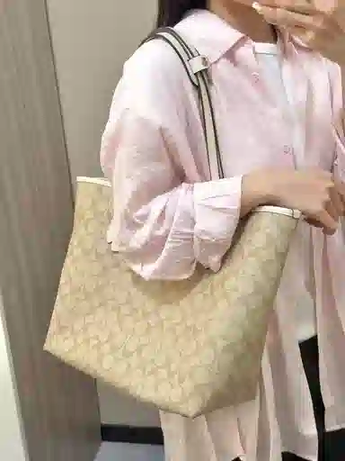 COACHctiy3330Tote