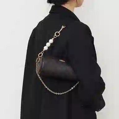 COACHnolita