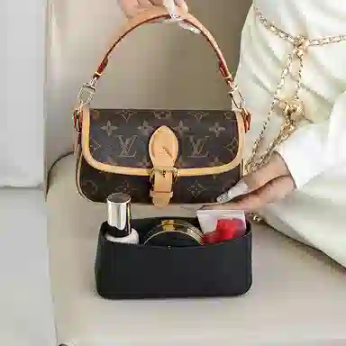 LV Diane nano