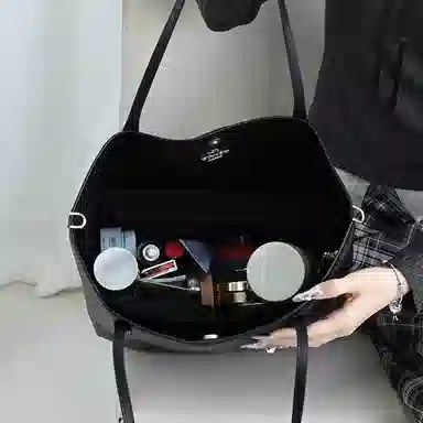 CoachCity33tote