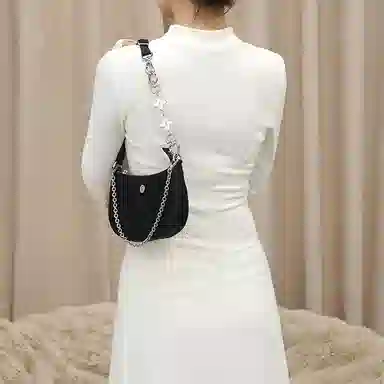 lululemon 1L City Essentials